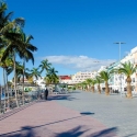 Die Strandpromenade vor dem Atlantico Playa