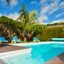 Villa in La Punta mit Pool