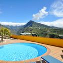 Apartments mit Pool